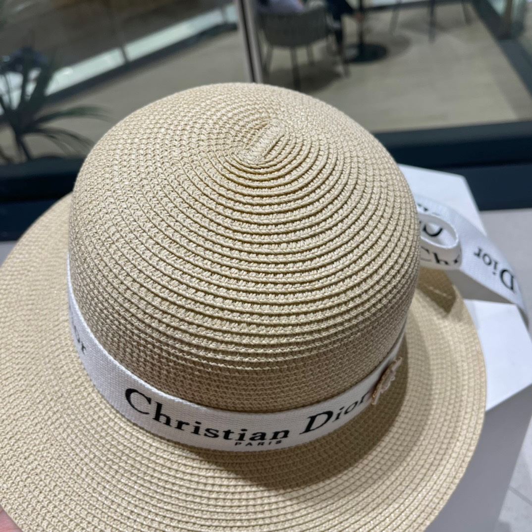 Christian Dior Caps